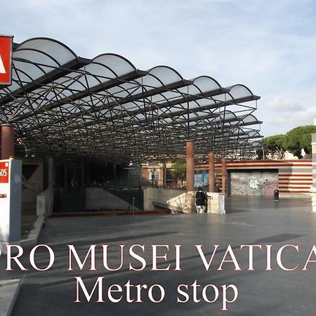 Apartment Close To Vatican Museums And To Metro Rome Buitenkant foto